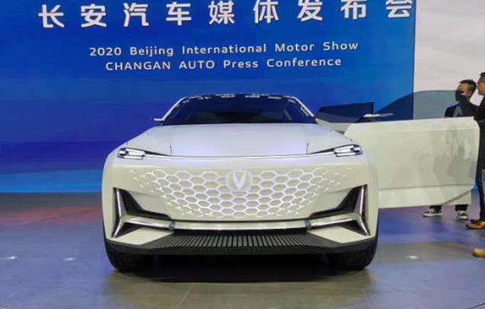長安汽車logo設計